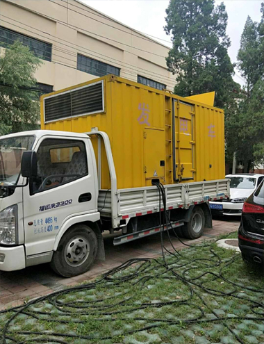 青秀发电车出租-柴油发电机组排烟系统设计要求及其考虑因素
